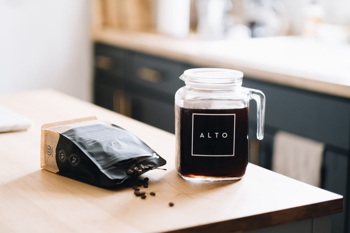 Cold brew kit makes rich, chocolatey cold brew