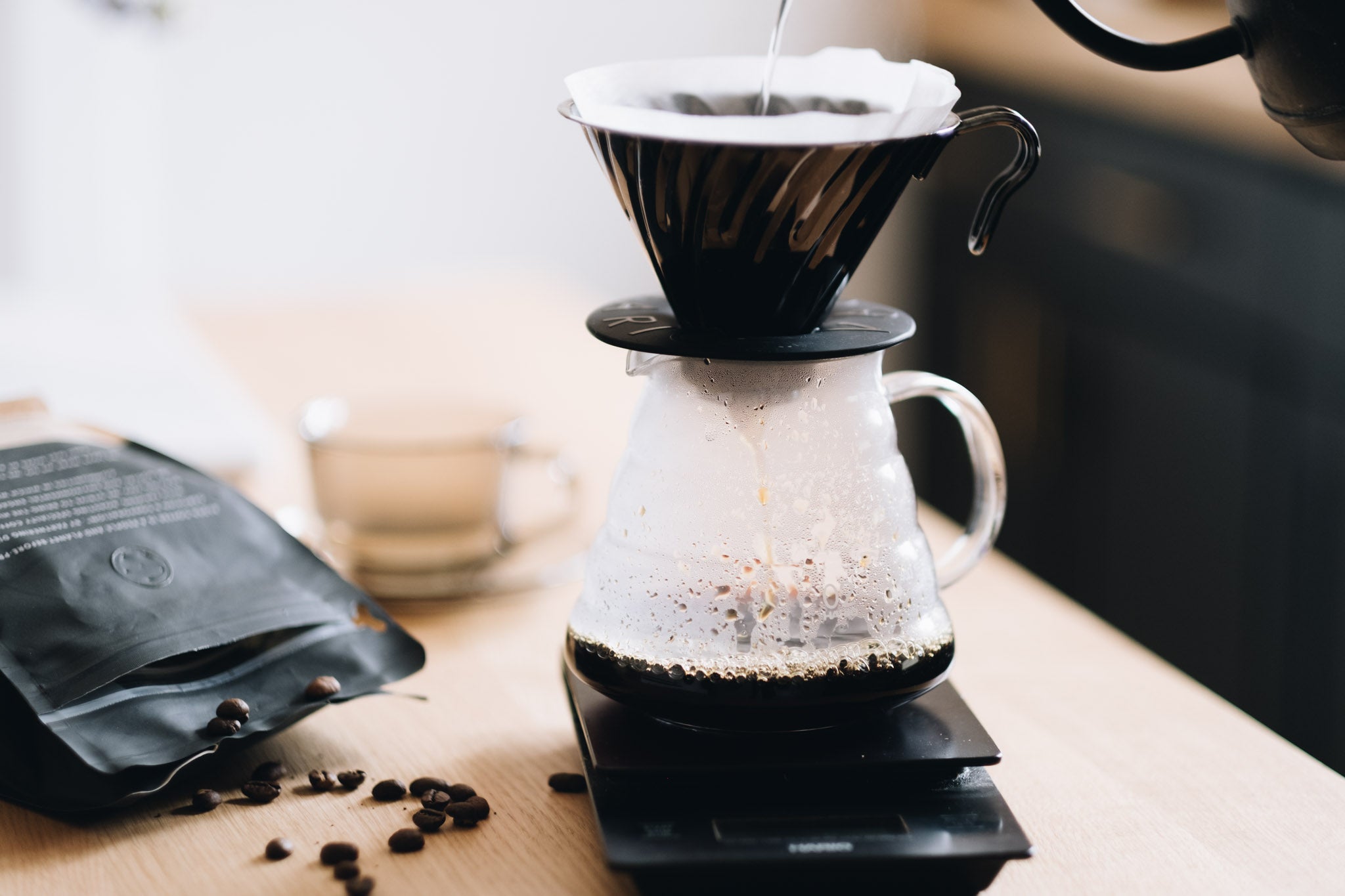 How Many Grams of Coffee for Pour Over: A Detailed Guide